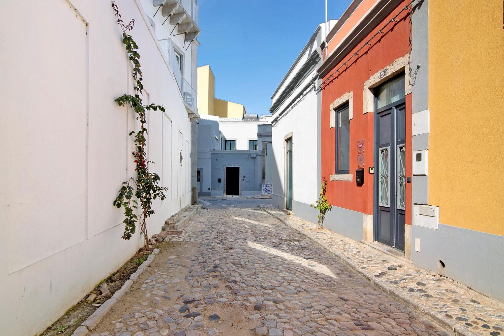 Bougainvillea House Faro Bagian luar foto